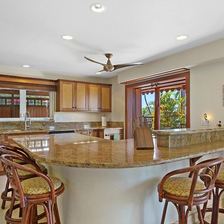 Seaspray Oceanview Apartment Kailua-Kona Exterior photo