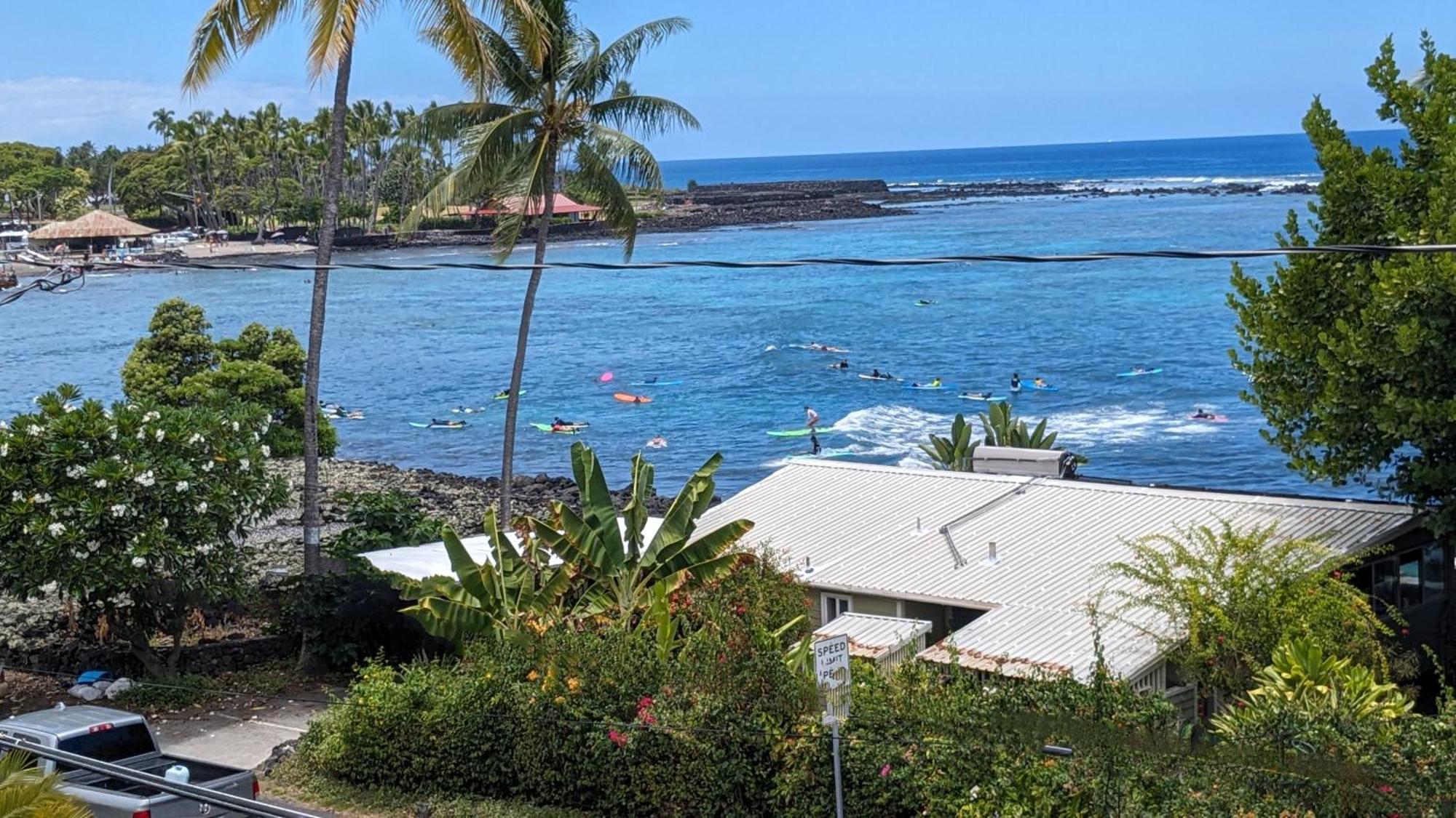 Seaspray Oceanview Apartment Kailua-Kona Exterior photo