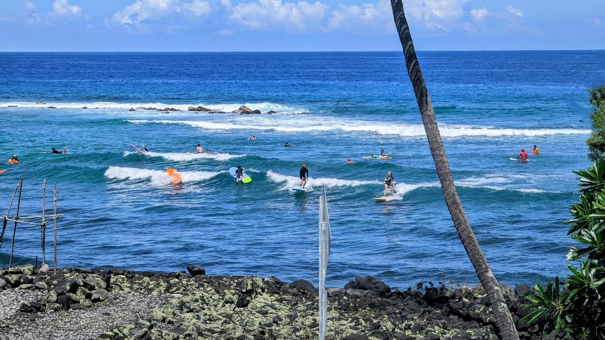 Seaspray Oceanview Apartment Kailua-Kona Exterior photo